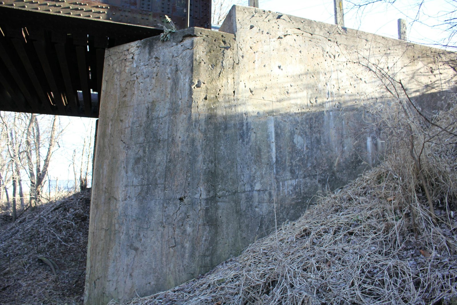 South abutment